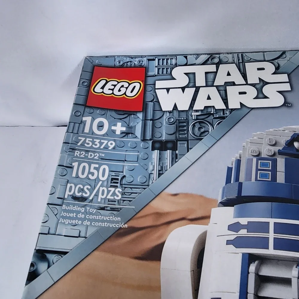 LEGO Star Wars R2-D2 75379 Sealed 1050 Pieces Darth Malak Minifigure‎ NEW